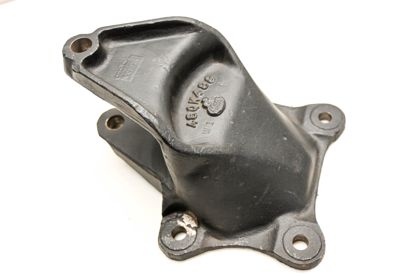 Mack 48QK488 Hanger Bracket NOS