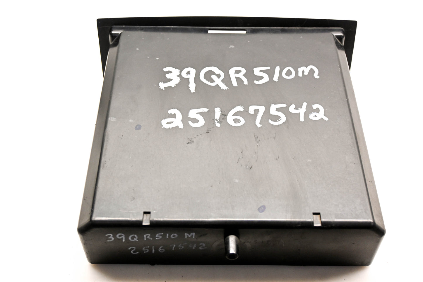 Mack 39QR510M, 25167542 Glove Compartment Assembly