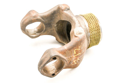 Mack 181MU51P30 Yoke-Splined NOS