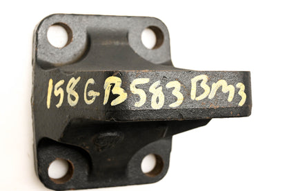 Mack 158GB583BM3 Engine Mount Bracket LH NOS