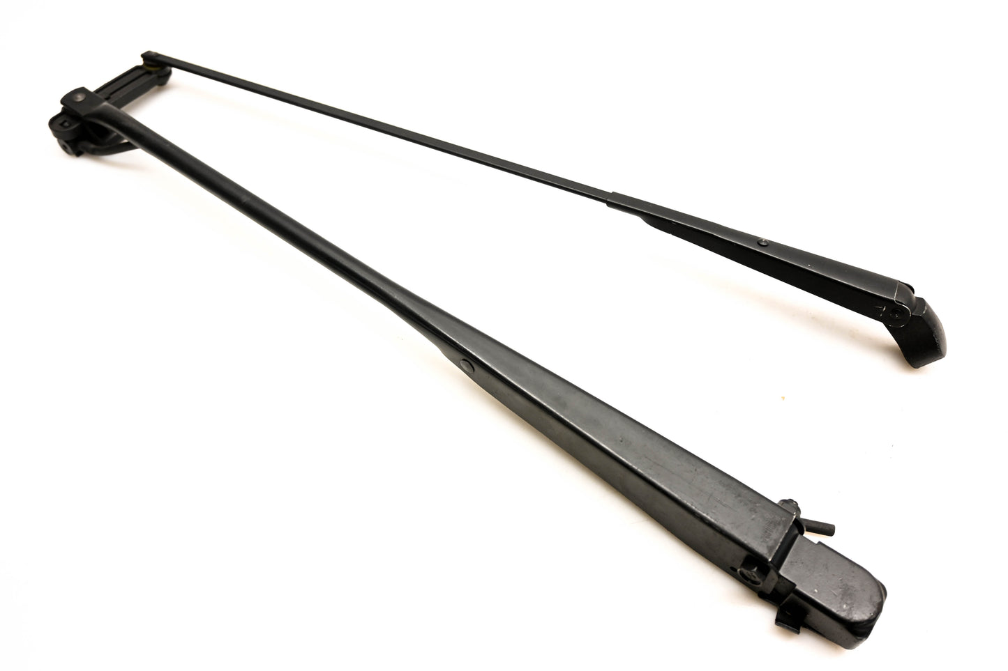 Mack 62QT426 Windshield Wiper Arm NOS