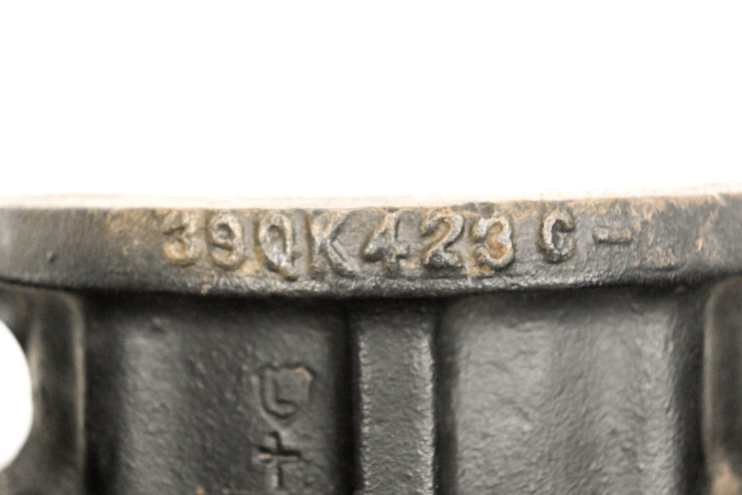 Mack 39QK423C Upper Trunnion NOS