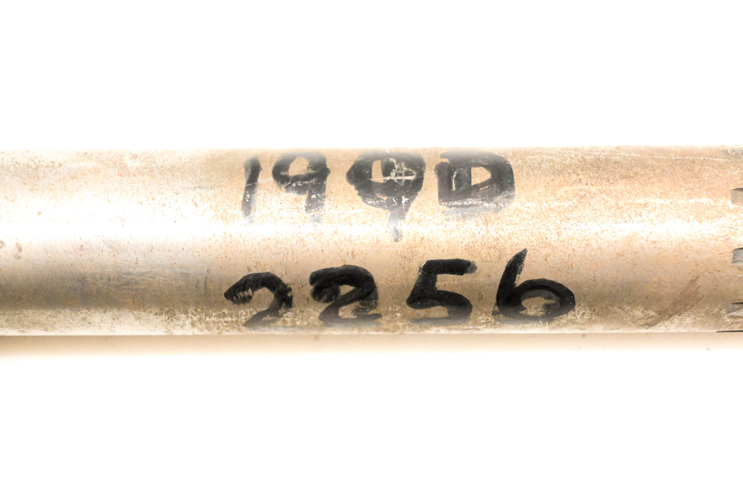 Mack 19QD2256 Camshaft NOS