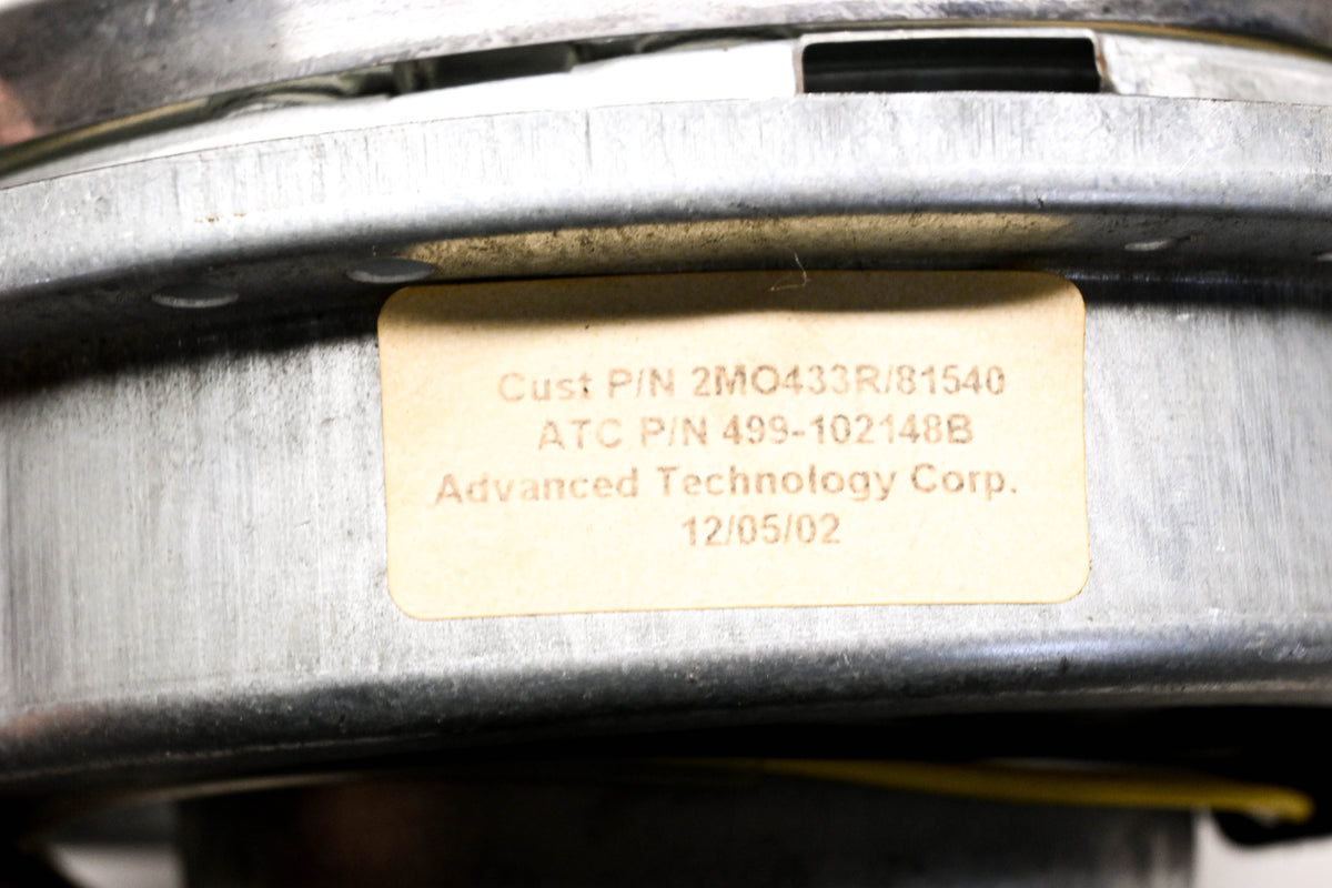 Mack 2MO433R, 81540, 499-102148B Headlight NOS