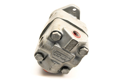 Mack 38QC367P8, 25164755 Vickers Power Steering Pump NOS