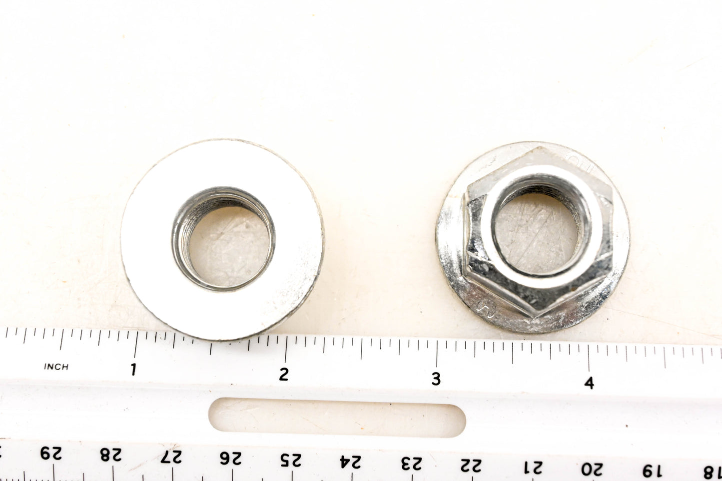 Mack 191AM6 Locking Nuts Qty 2 NOS