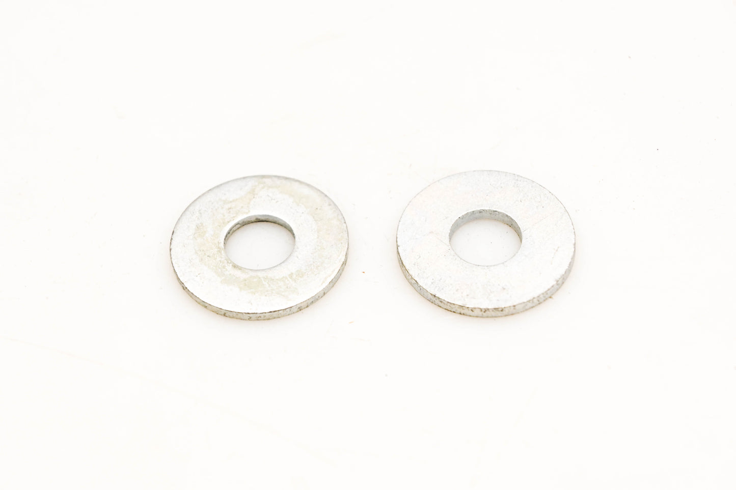 Mack 271AM10, 25086141 Washers Qty 2 NOS