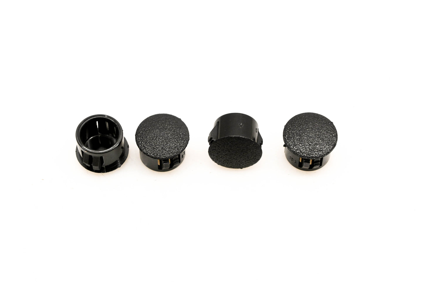Mack 49AX213 Plugs Qty 4 NOS