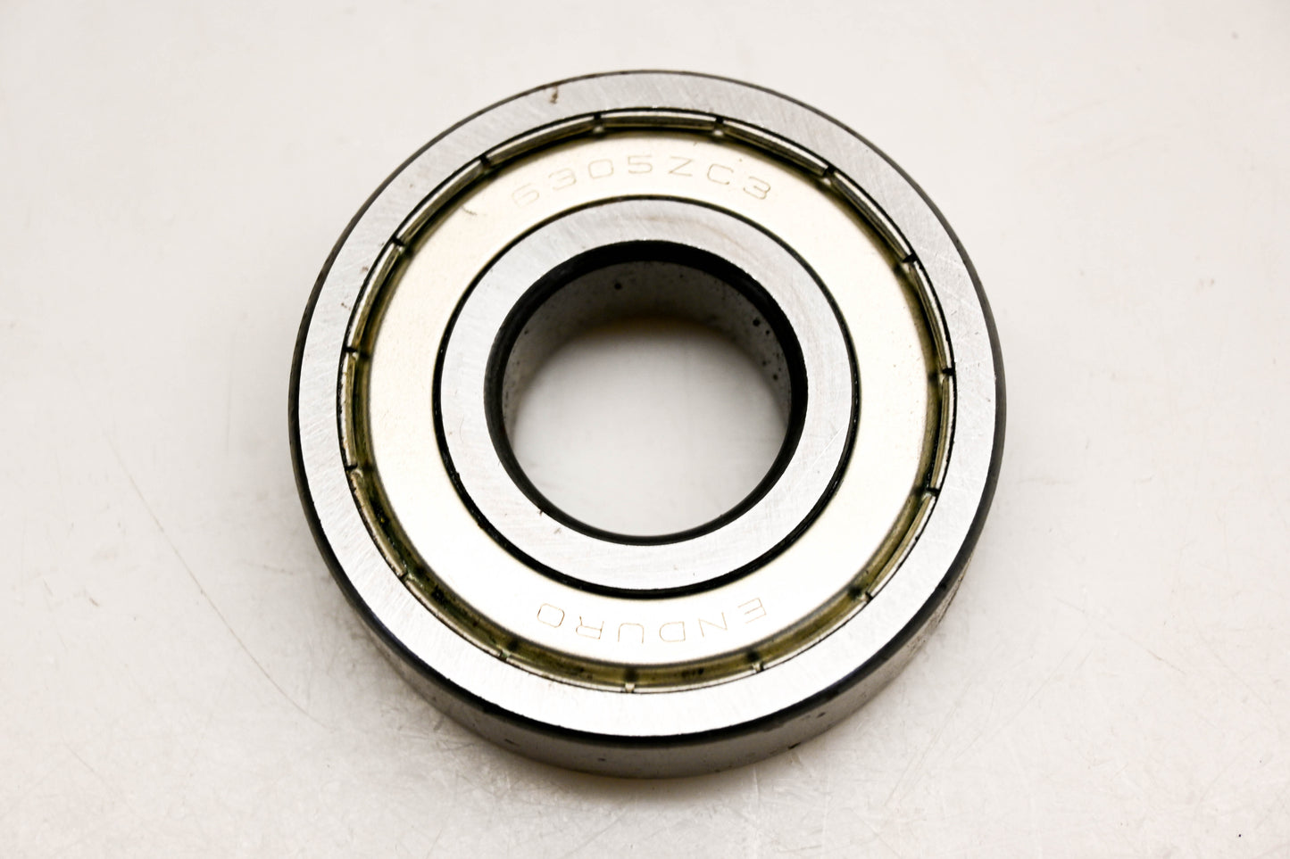 Enduro 6305ZC3 Ball Bearing NOS