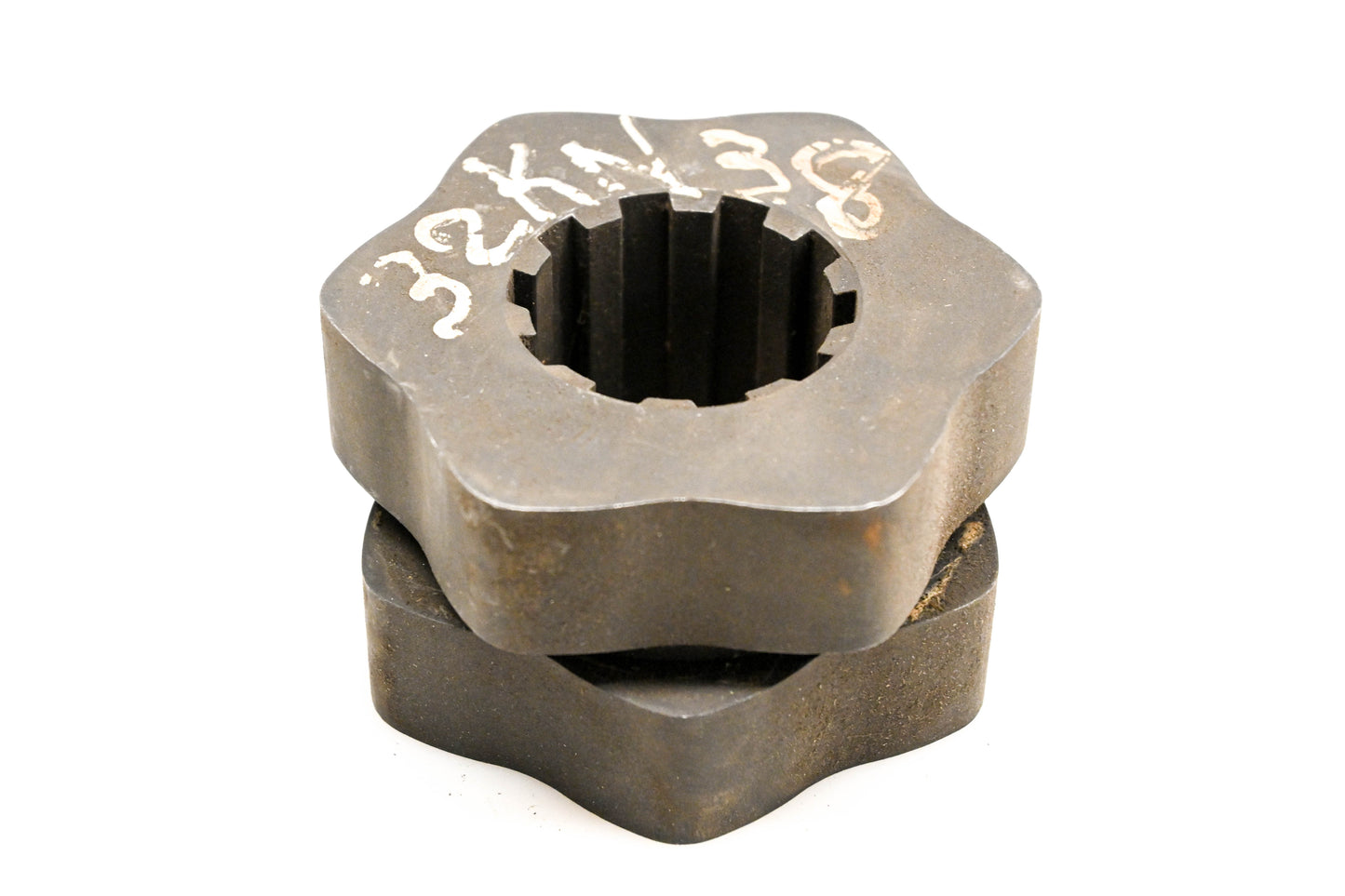 Mack 32KN38 Cam