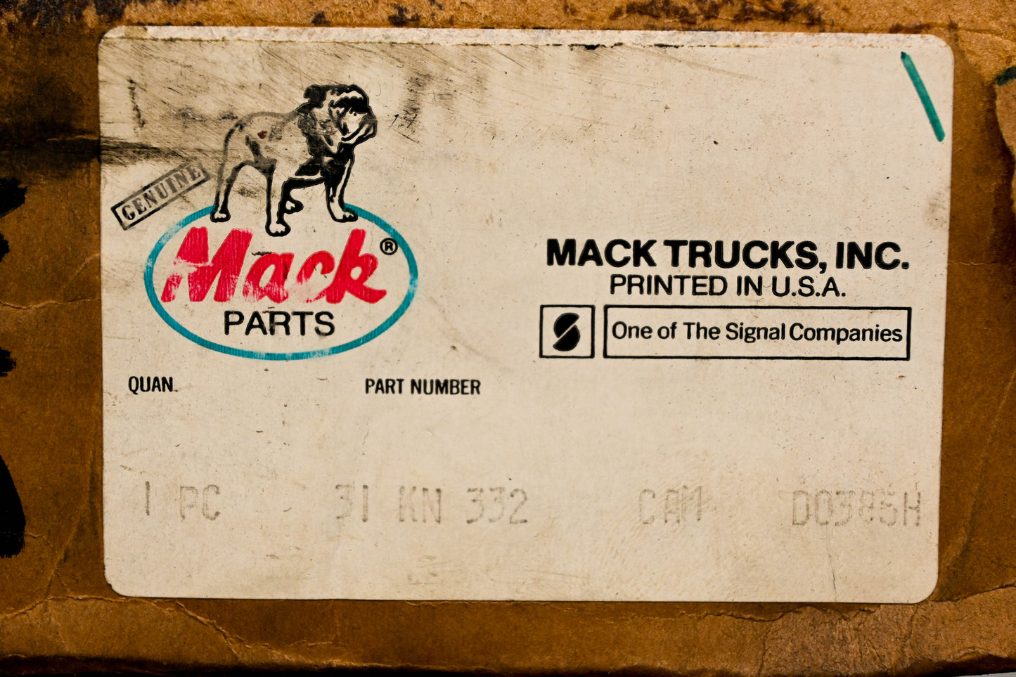 Mack 31KN332 Outer Cam NOS