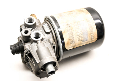 Mack 8235-R955205, 4324130010 Meritor Wabco Air Dryer Assembly
