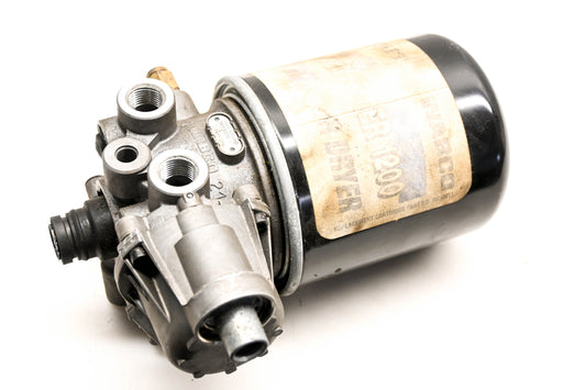 Mack 8235-R955205, 4324130010 Meritor Wabco Air Dryer Assembly