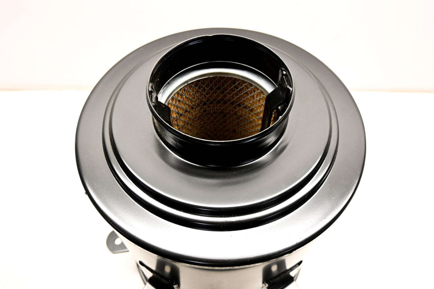 Renault 5010368690, 5001824070, 5010317163 Air Filter Housing Assembly for Mack NOS