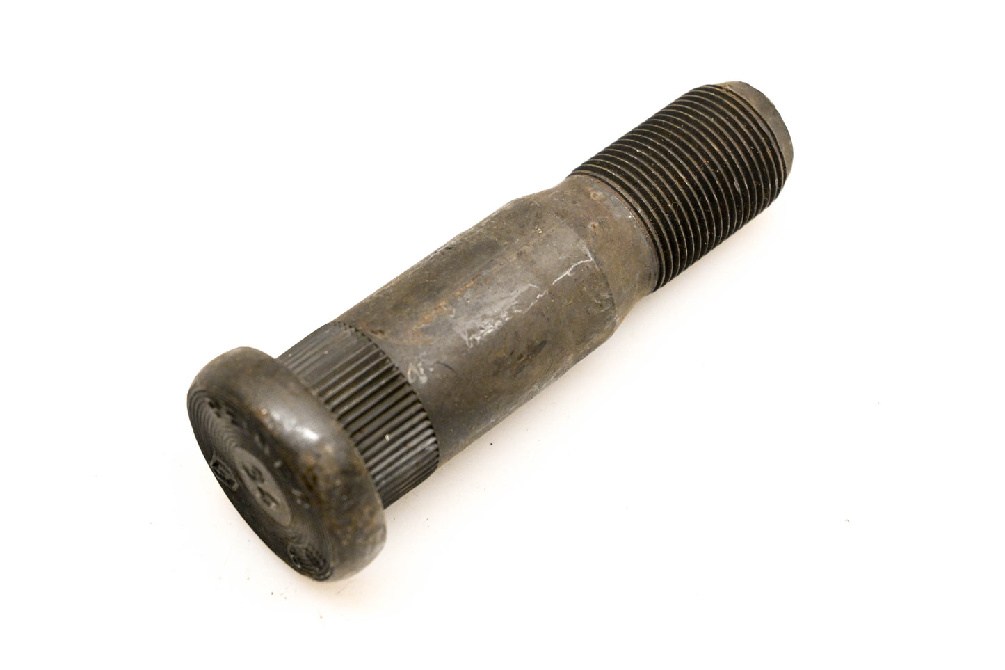 Mack 4103-5000442640, 5000442640 Renault Wheel Stud NOS
