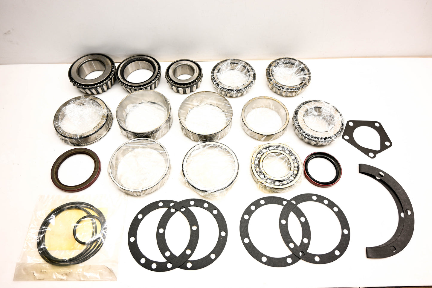 Mack 205SP73 Transmission Repair NOS