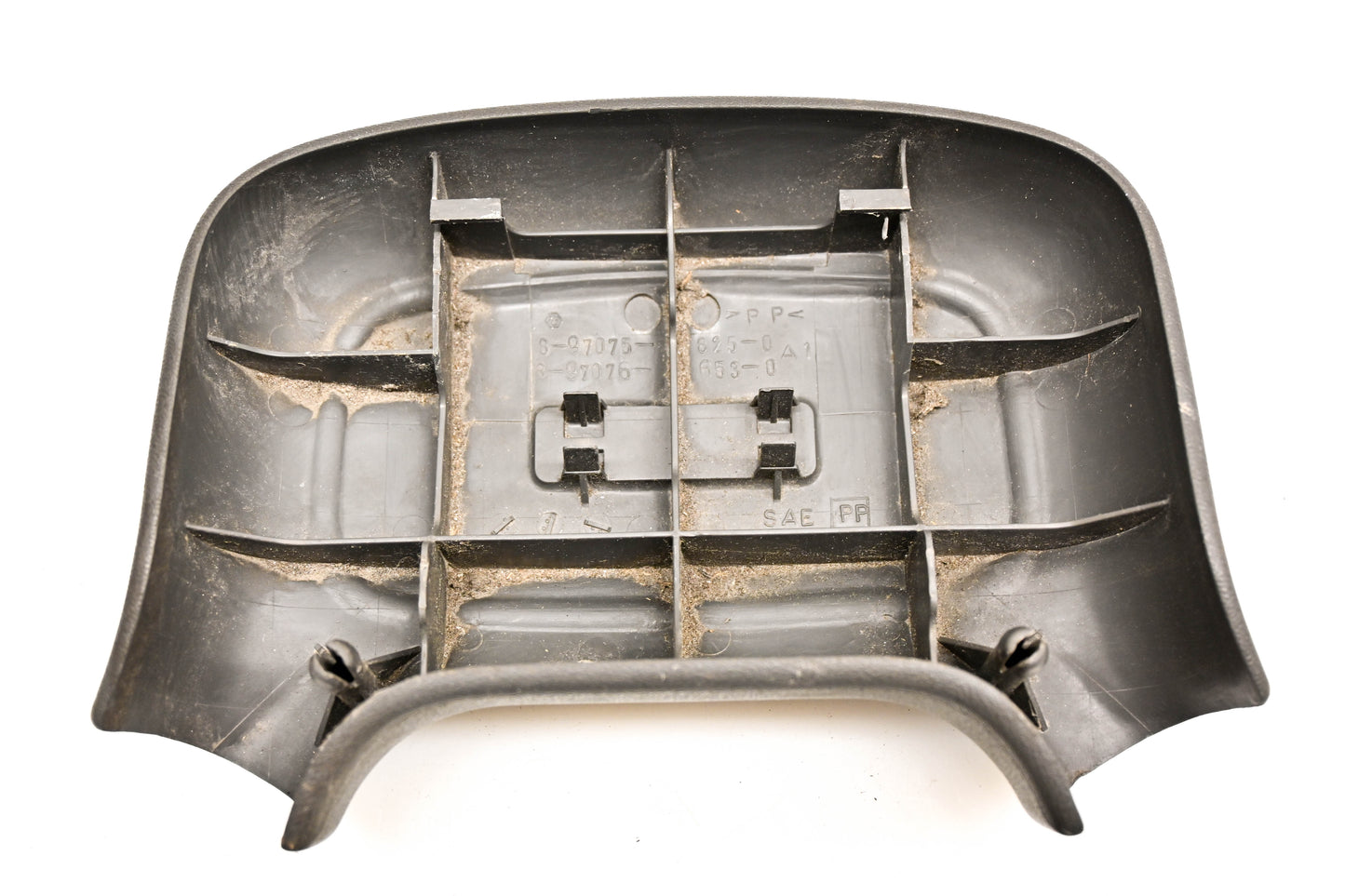 Isuzu 8-97075-825-0, 8-97075-825, 97076653 Steering Wheel Horn Pad