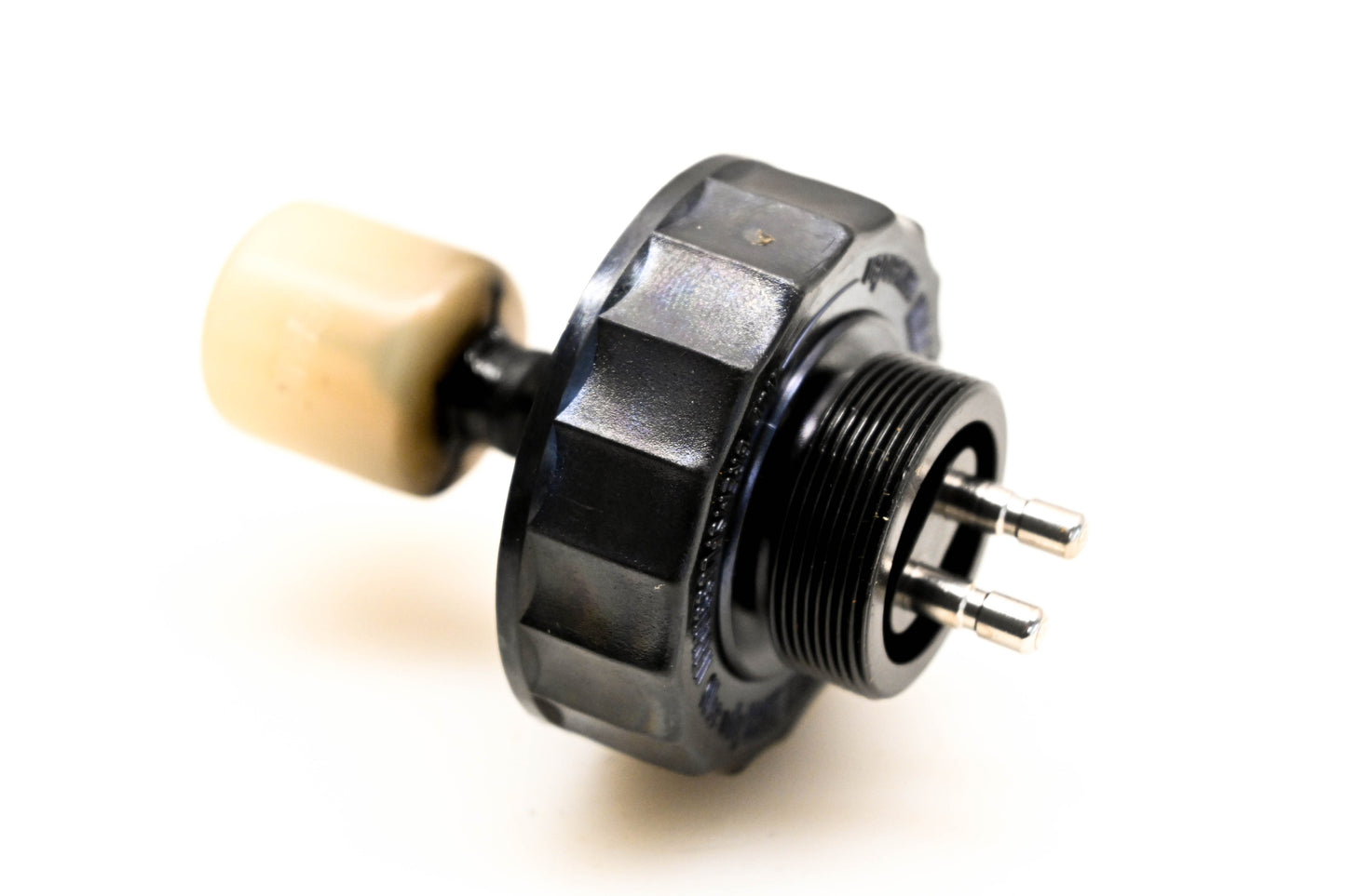 Renault 5000547399, 4103-5000547399 Nivocode Plug for Mack NOS