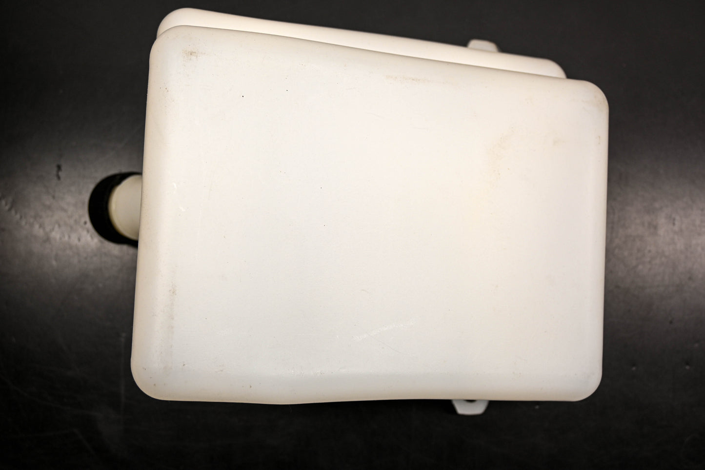 Mack 4103-5000622601, 5000622601 Renault Washer Fluid Reservoir NOS