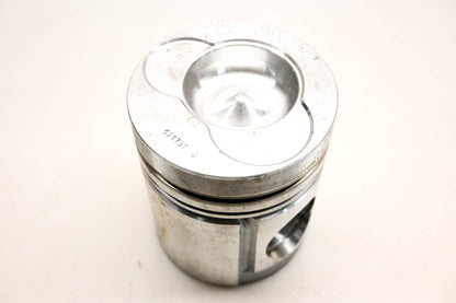 Renault 5000793682, 5000794237 Piston & Liner Kit NOS