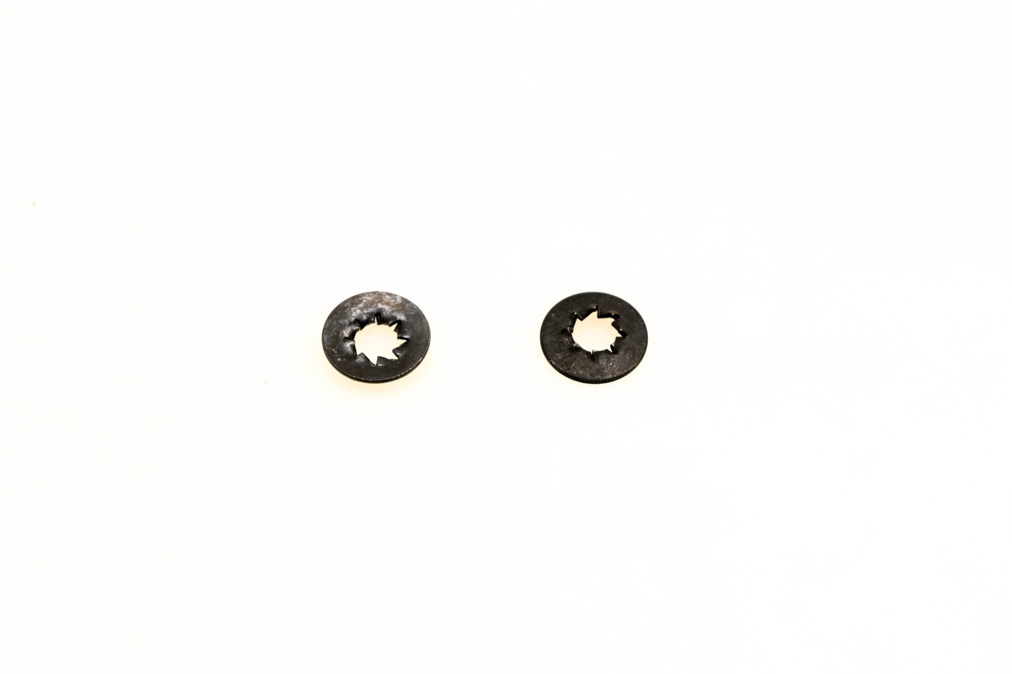 Mack 4103-5003056042, 5003056042 Washers Qty 2 NOS
