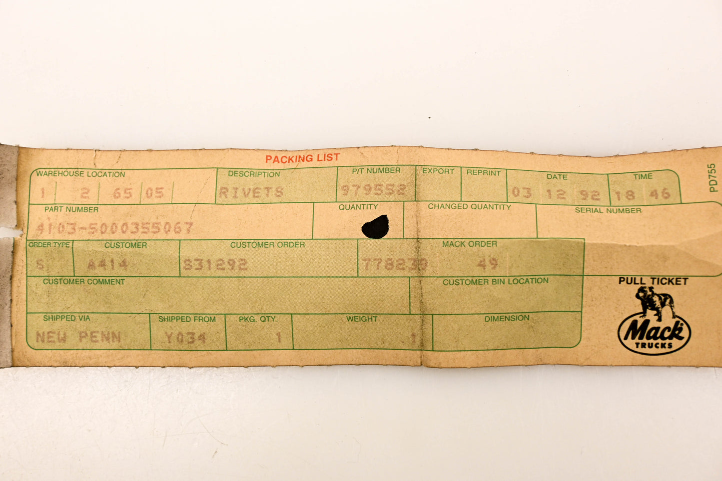 Mack 4103-5000355067, 5000355067 Rivet NOS