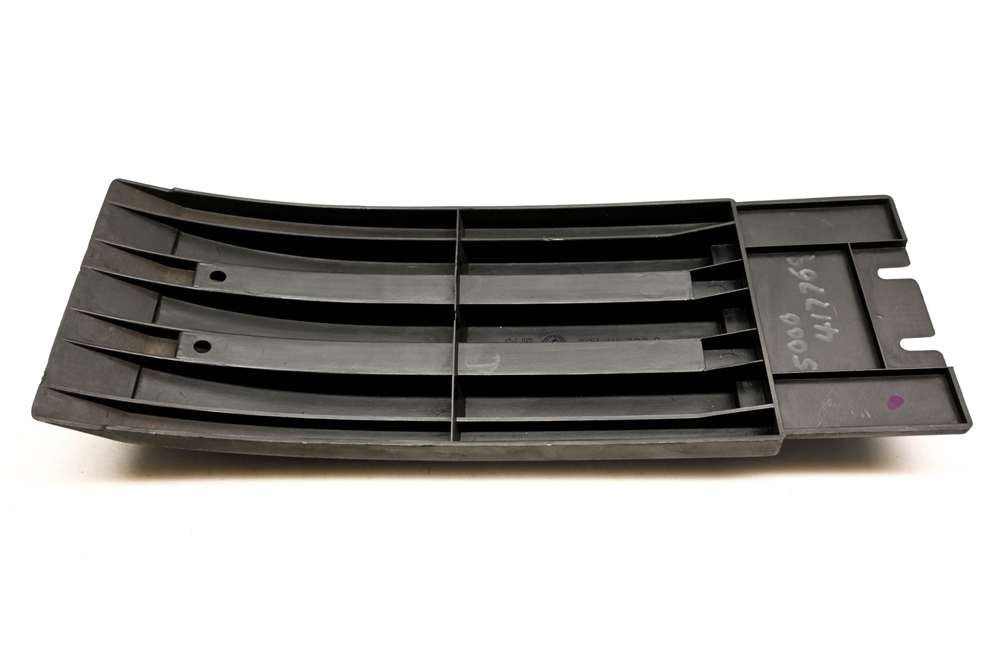 Mack 4103-5000417769, 5000417769 Upper Outer Grill Panel NOS