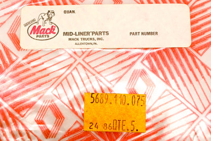 Mack 4103-5689110075, 5689110075 Renault Hose 200" NOS