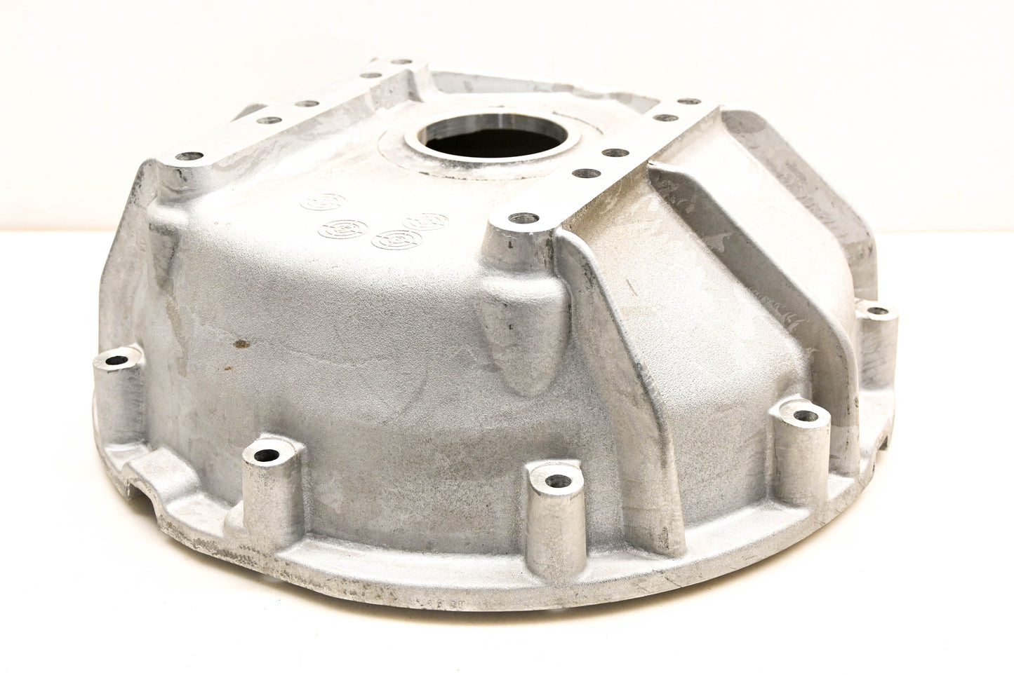 Mack 4103-5000677214, 5000677214, 5000203246 Gearbox Clutch Cover Casing NOS