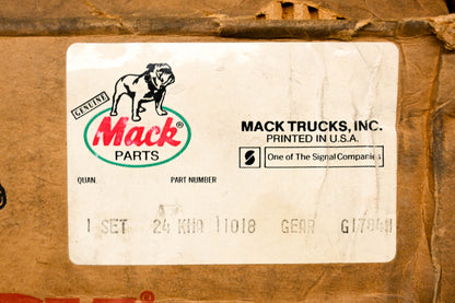 Mack 24KH11018 Gear Kit NOS