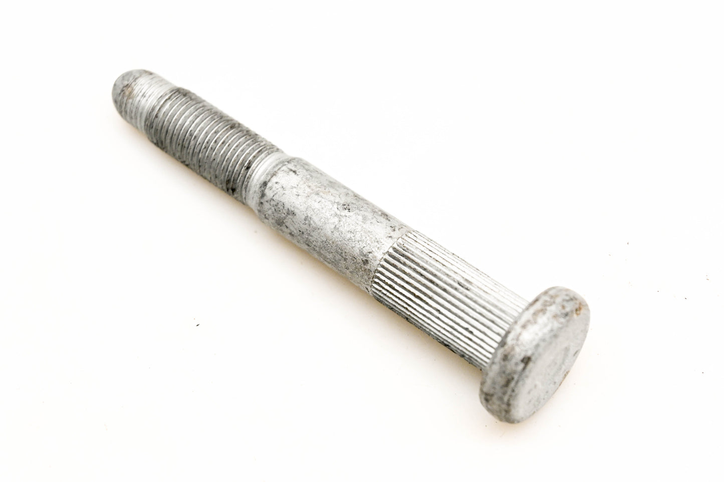 General Motors 11588808 Wheel Stud NOS