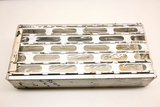 Mack 85QM4192M, 2516651 Side Step 4-5/8"x10" NOS