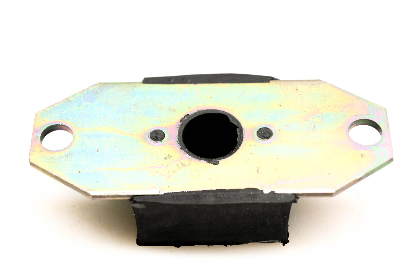Mack 4103-5000987415, 5000987415 Renault Rubber Mount Block NOS