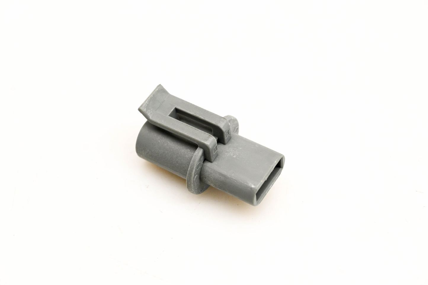 Mack 4103-7703197366, 7703197366 Connector NOS
