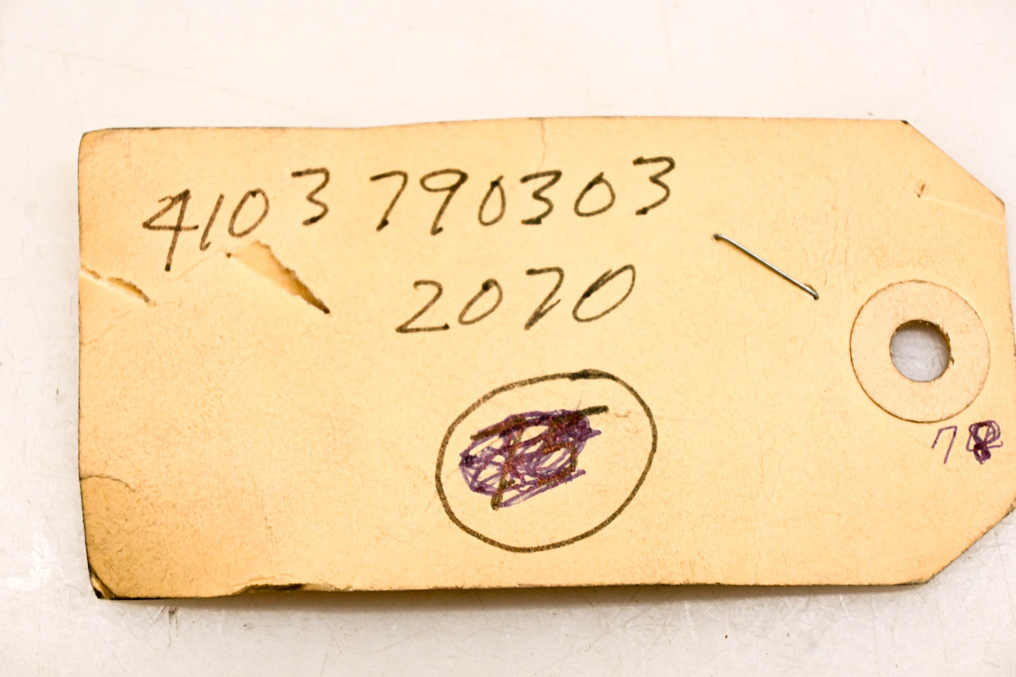 Mack 4103-7903032070, 7903032070 Nuts Qty 2 NOS