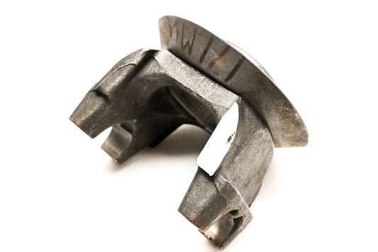 Mack 171MU51P14, 6-4-7181-1X, M200205250024 Differential Yoke NOS