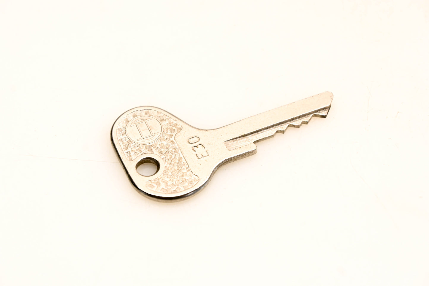 Mack 4103-7701003456, 7701003456 Renault Ignition Key NOS
