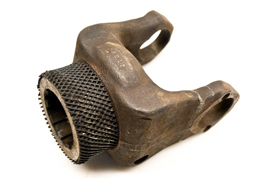 Mack 38MU3233, J4213 Spicer Differential Yoke NOS