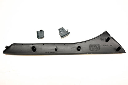 Mack 4103-5010220068, 5010220068 Righthand Door Handle Panel Kit NOS