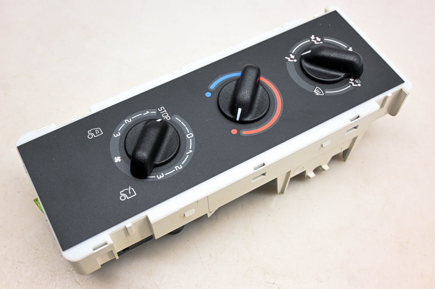 Mack 4103-5001860551, 5001860551 Heater Control Panel NOS