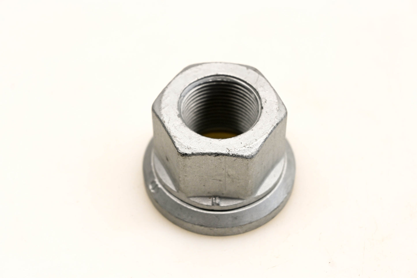 Mack 4103-5010057347, 5010057347 Renault Nut NOS