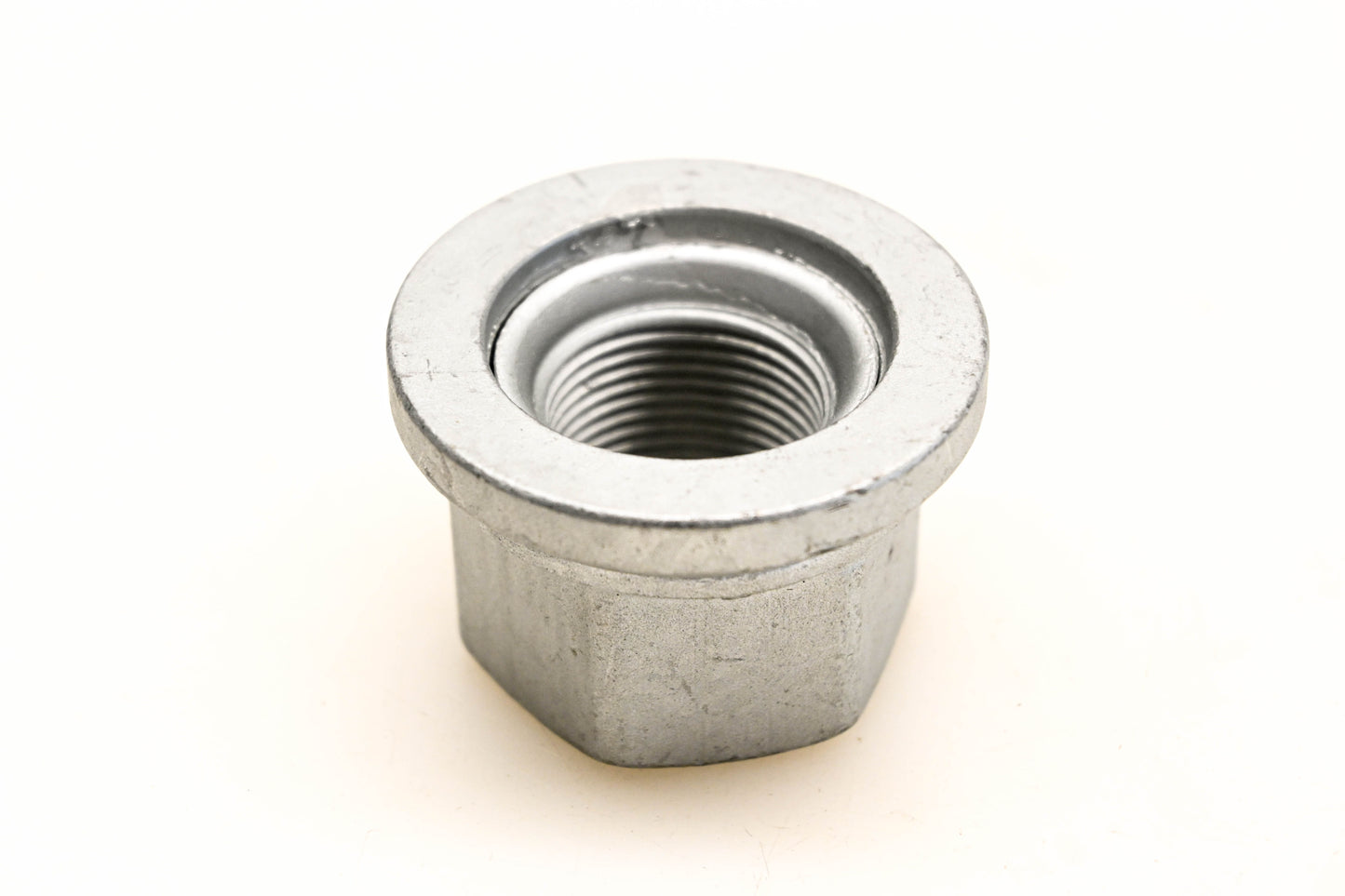 Mack 4103-5010057347, 5010057347 Renault Nut NOS