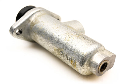 Mack 4103-5001865117, 5001865117 Renault Clutch Master Cylinder NOS