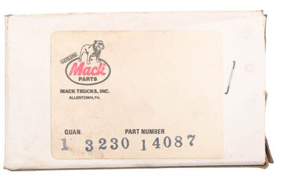 Mack 3230-14087, 323014087 Control Arm NOS