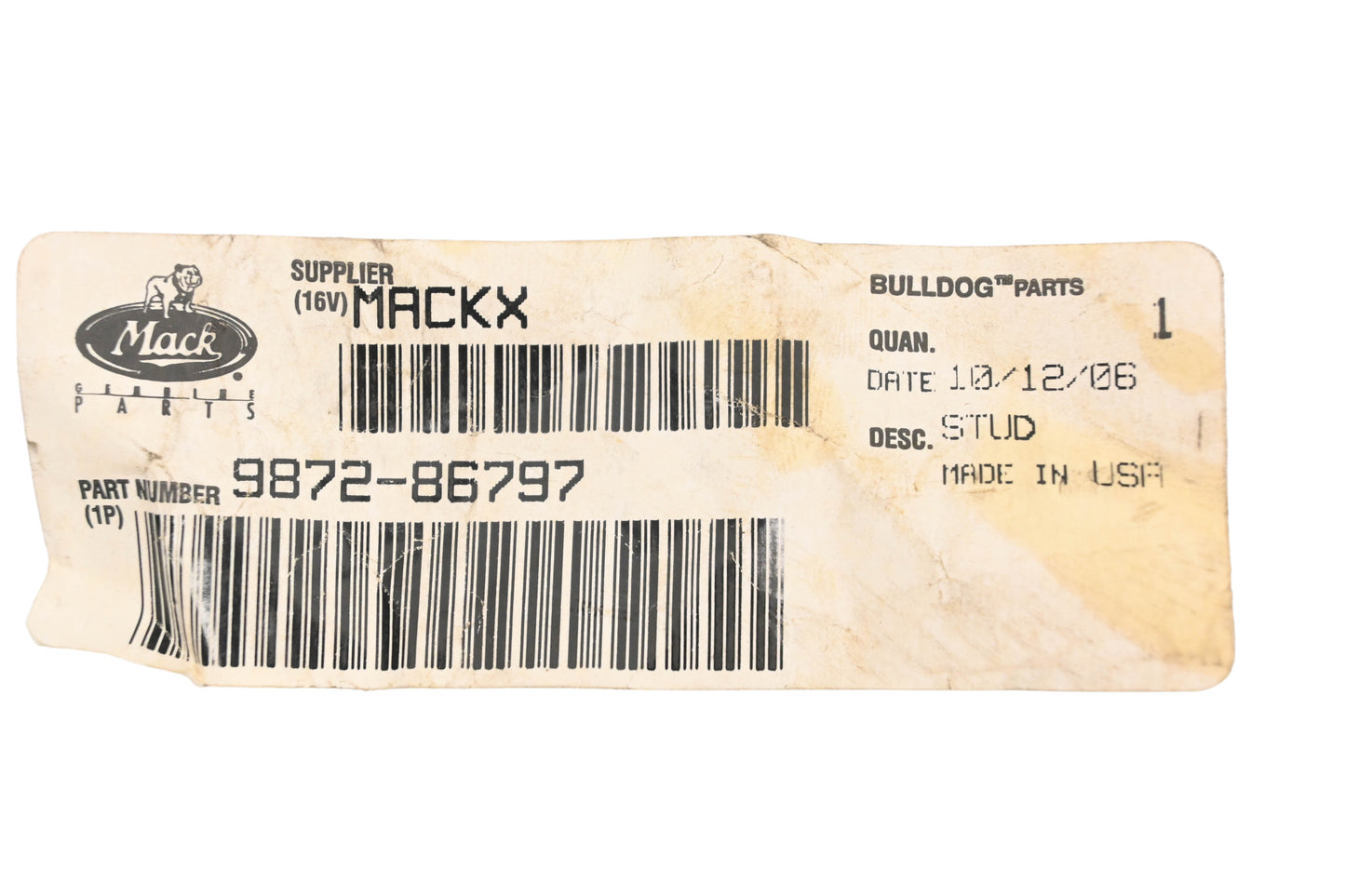 Mack 9872-86797 Wheel Stud NOS