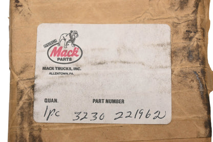 Mack 3230-221962, 3230221962 Water Valve Assembly NOS
