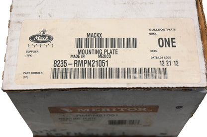 Mack 8235-RMPN21051, RMPN21051 Meritor Mounting Plate NOS