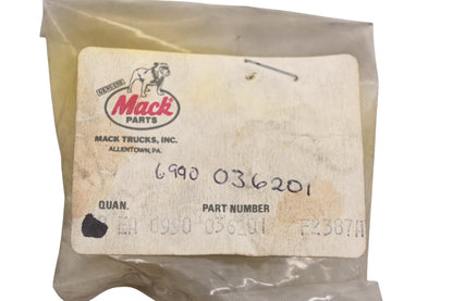 Mack 6990-036201, 6990036201 Vent Plug NOS