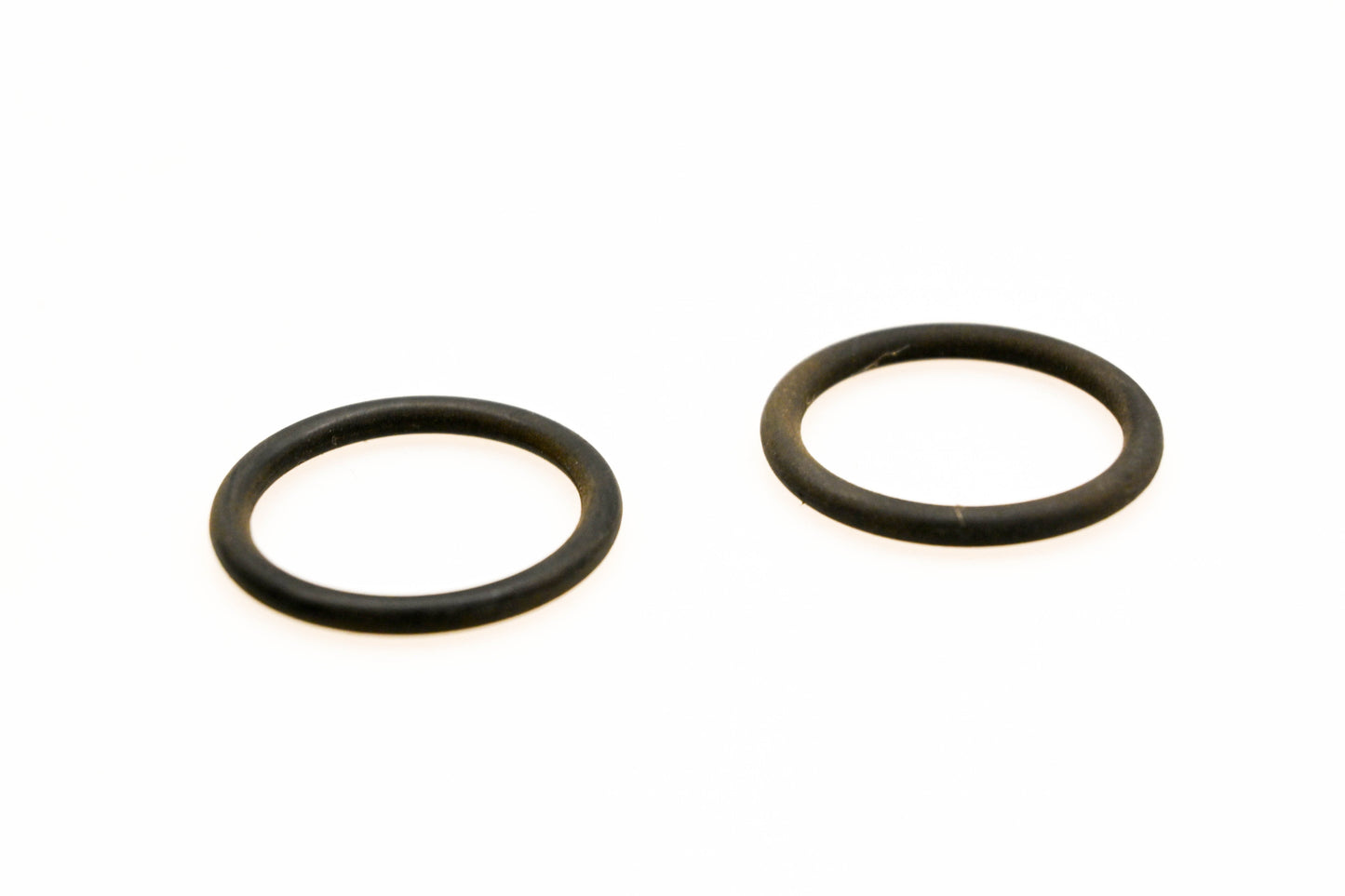 Mack 56AX451, 25088911 O Rings Qty 2 NOS