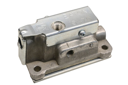 Mack 3088-19470 Slave Valve Kit NOS